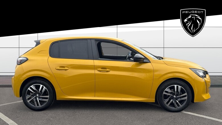 Peugeot 208 1.2 PureTech Active Premium + 5dr Petrol Hatchback